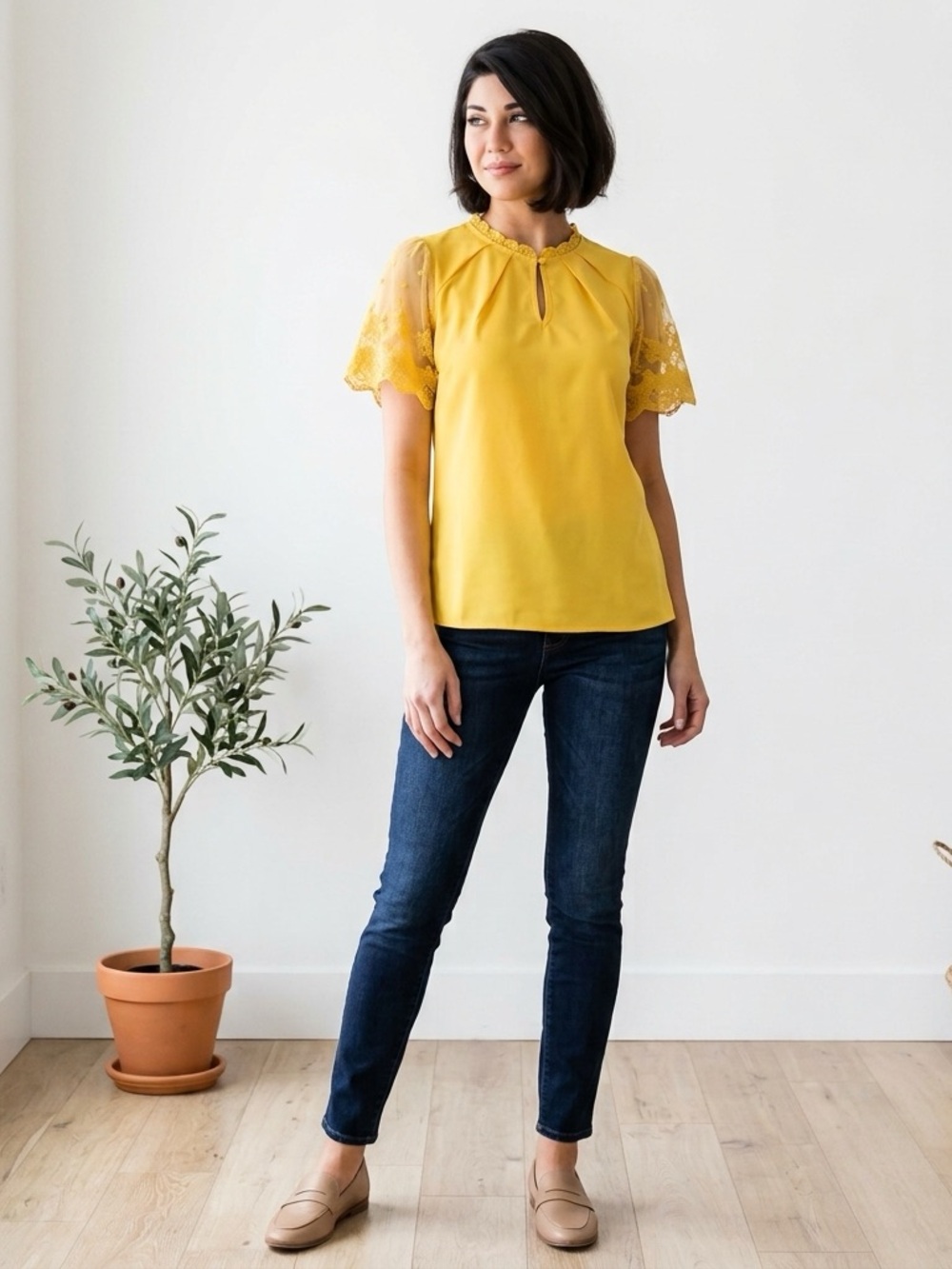 Narecte Yellow Lace-Sleeve Keyhole Blouse Size S